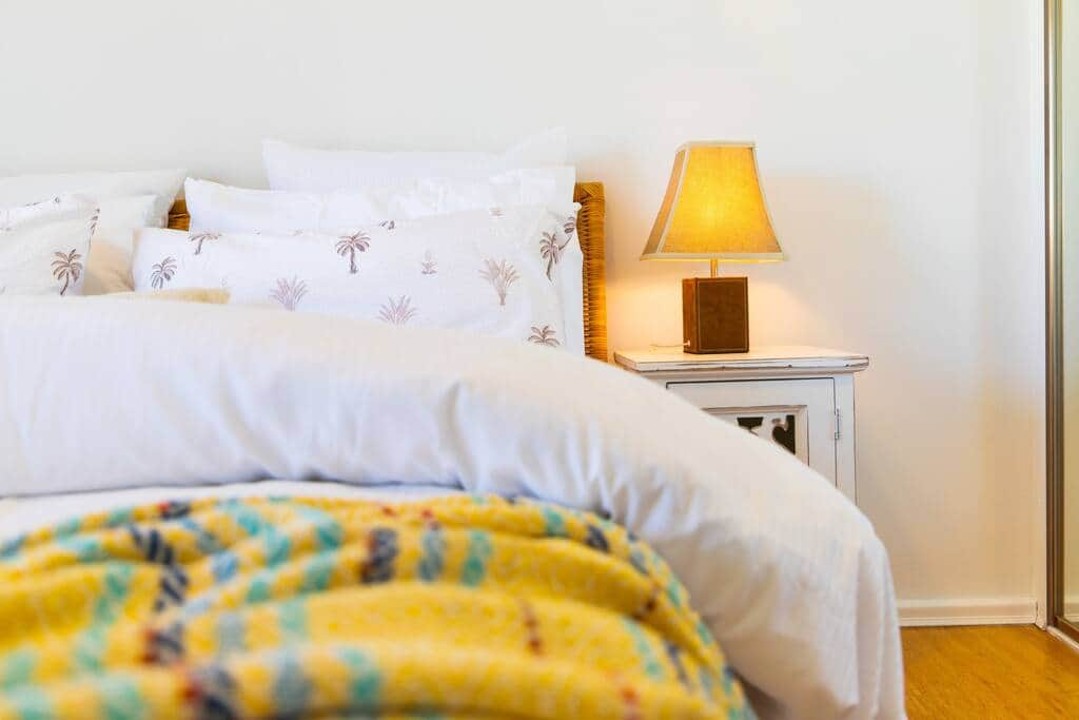 Comfortable Queen large bedroom downstairs