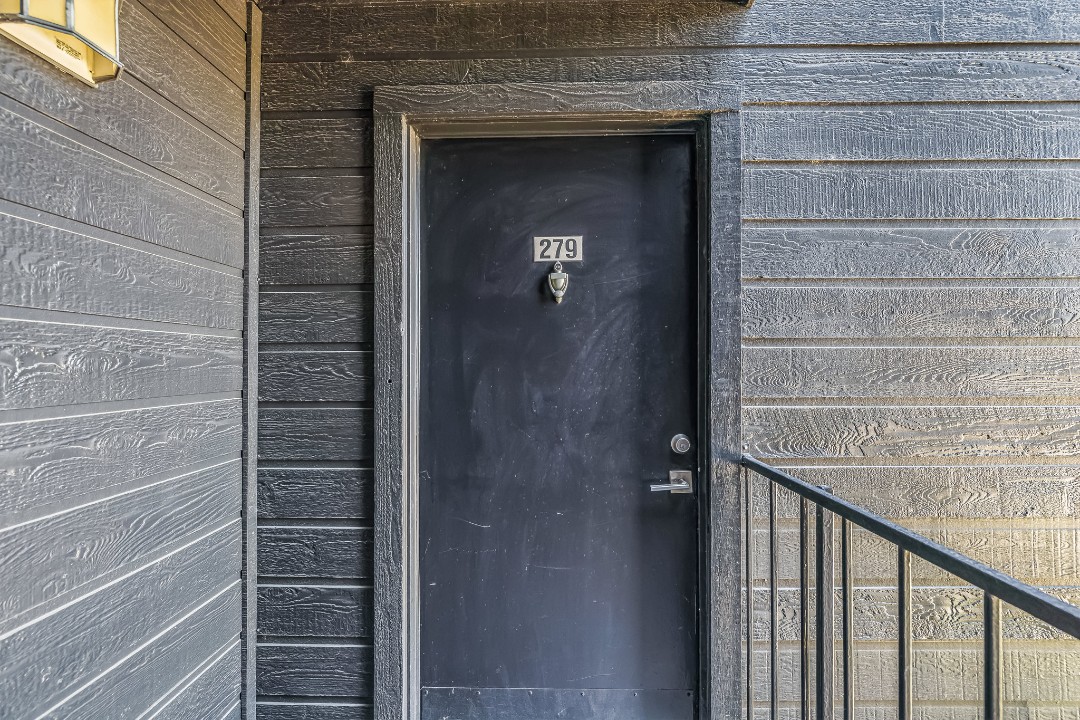 The Landry · Unit 279 2/1