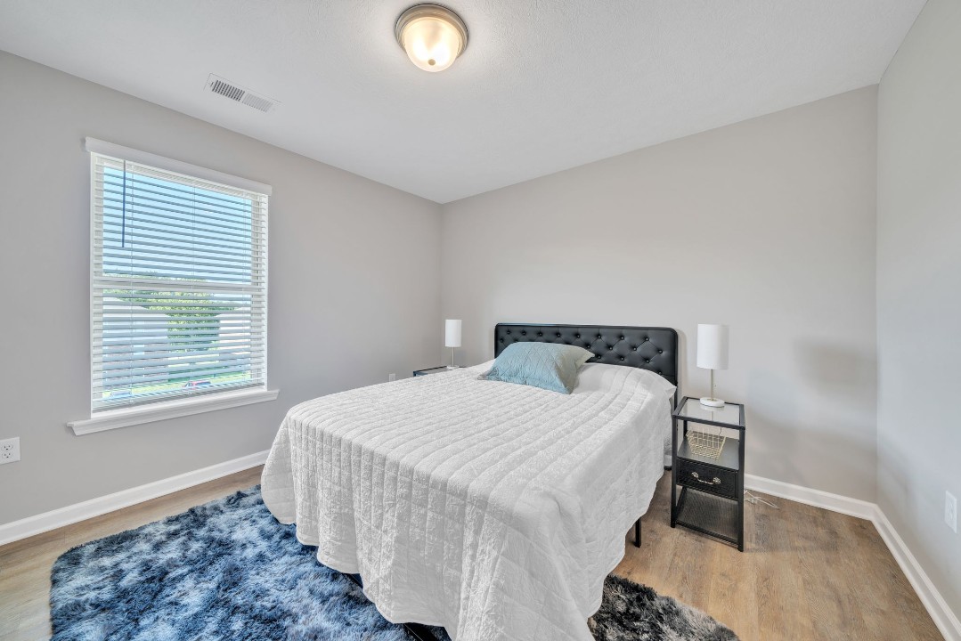 Stonecrest 712, · Unit 2/2