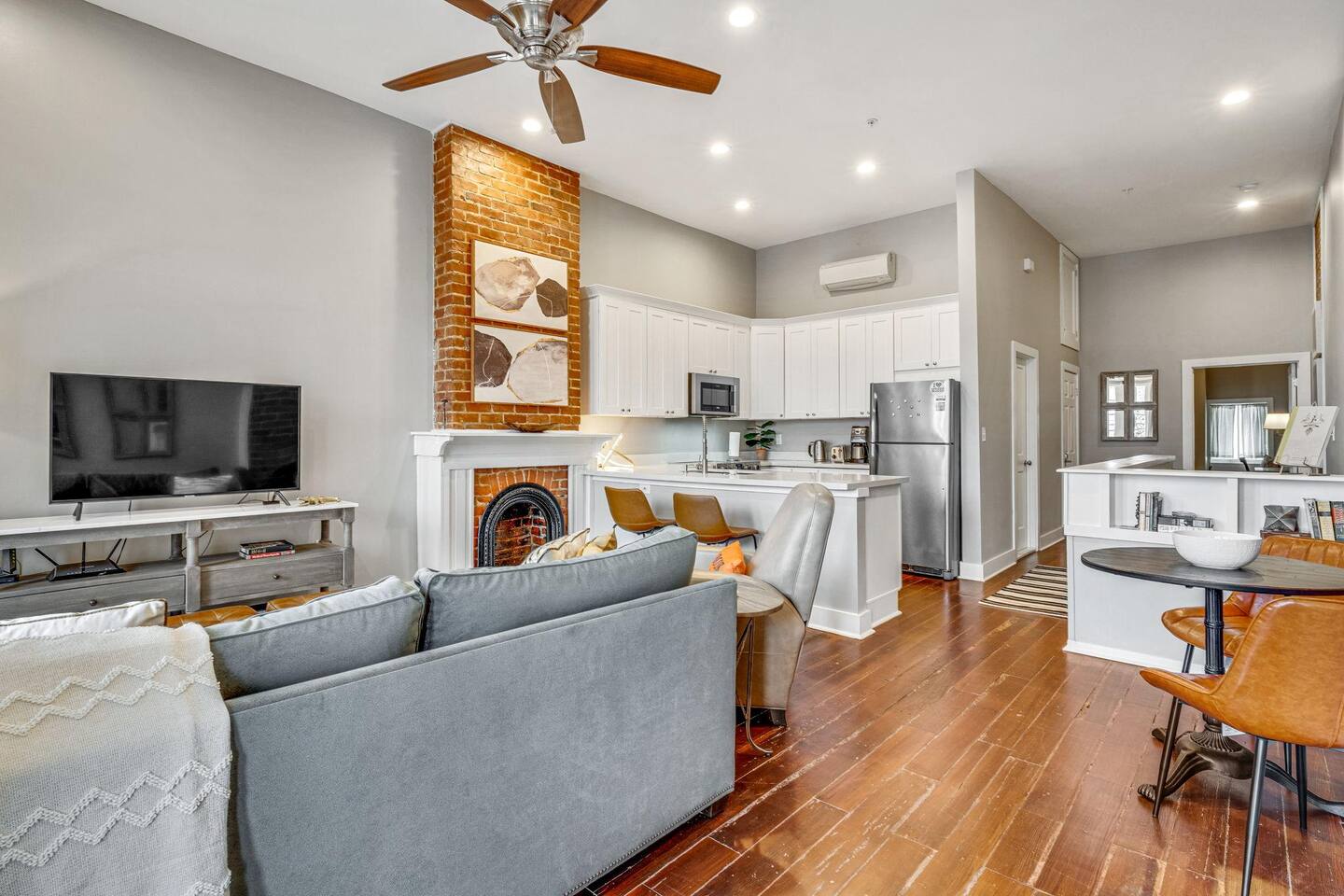 Cozy Living Room | Dining Area | Kitchen