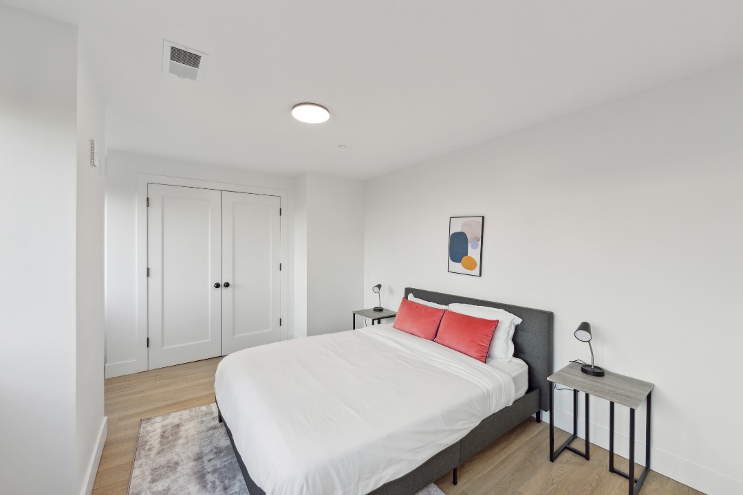 Market View Residence · Unit 505 1/1