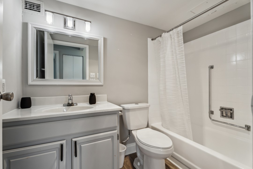 Legacy at Imperial Village · Unit 317 2/2