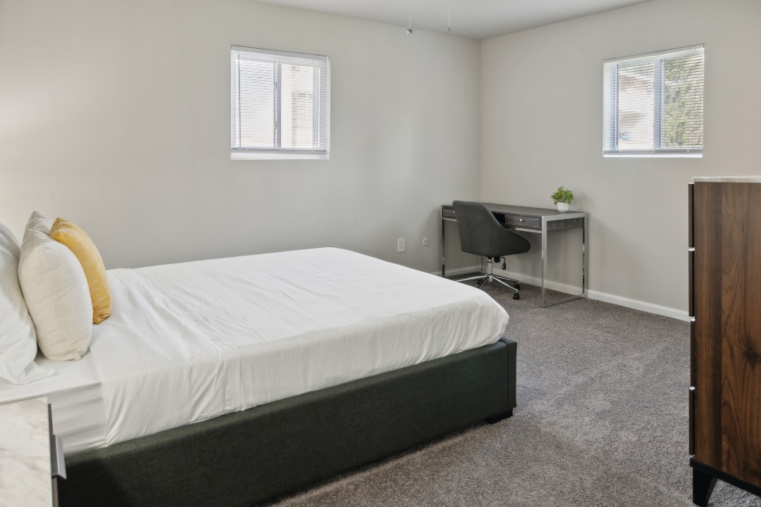 The Chateau, 316 Shipley Rd · Unit apt 415, 2bd/2bth