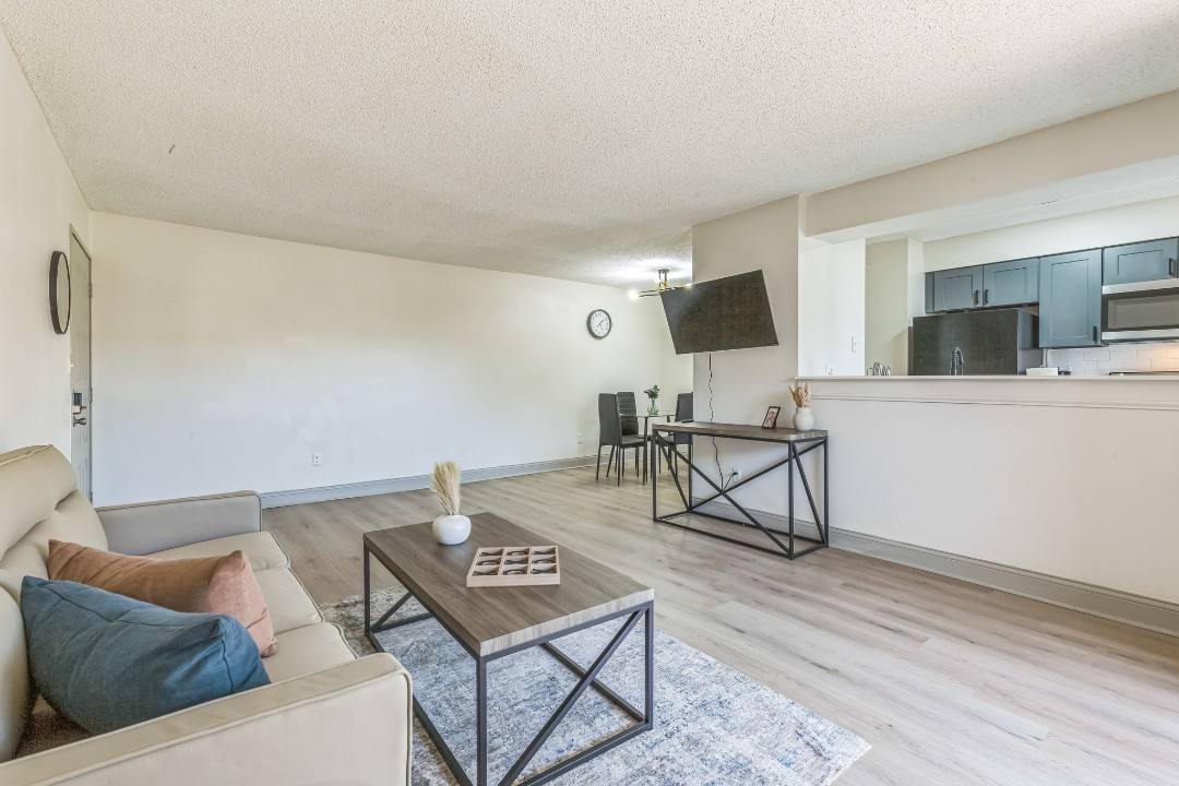 Rosehill Pointe · Unit 55 1/1
