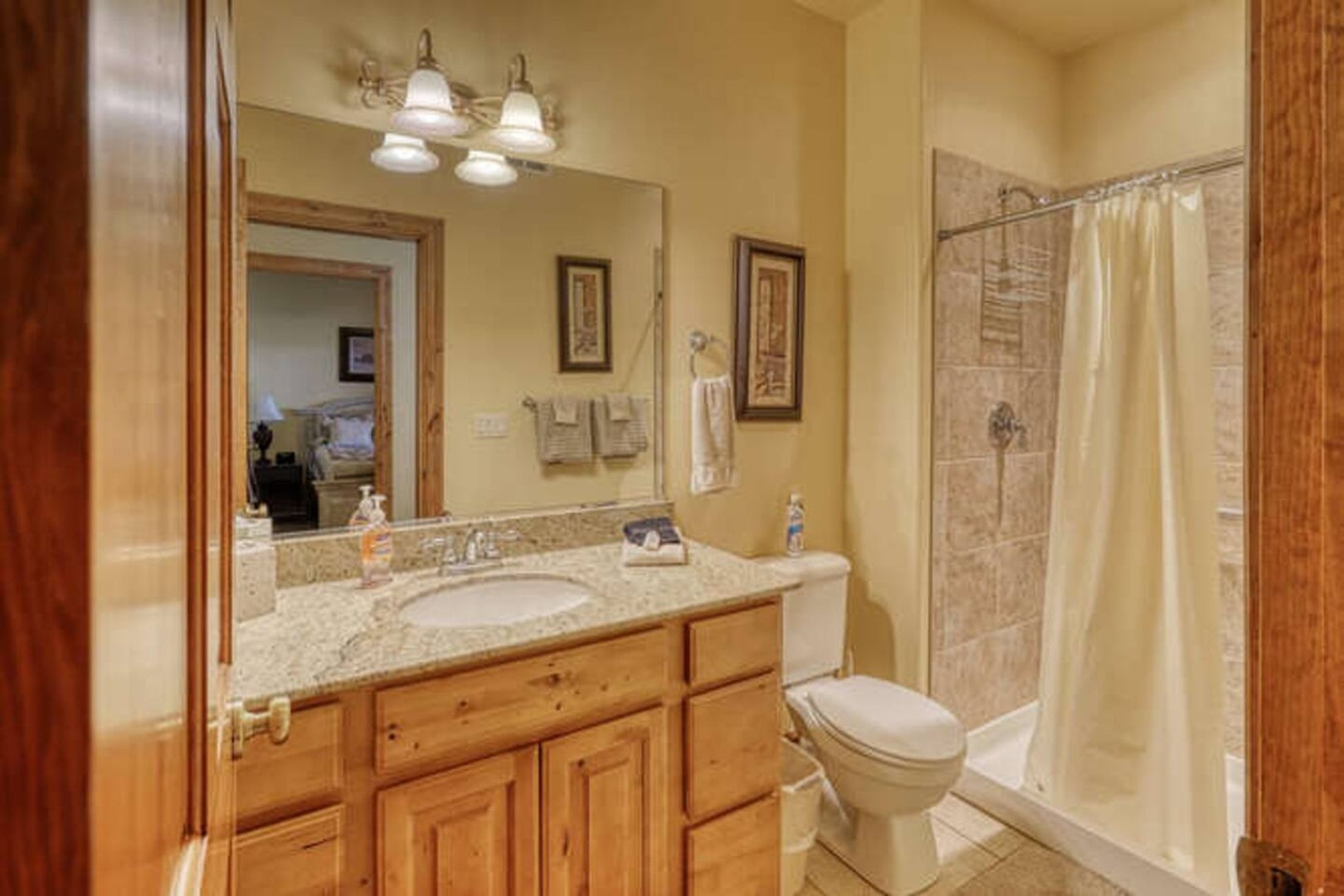 Bathroom - Stand up Shower