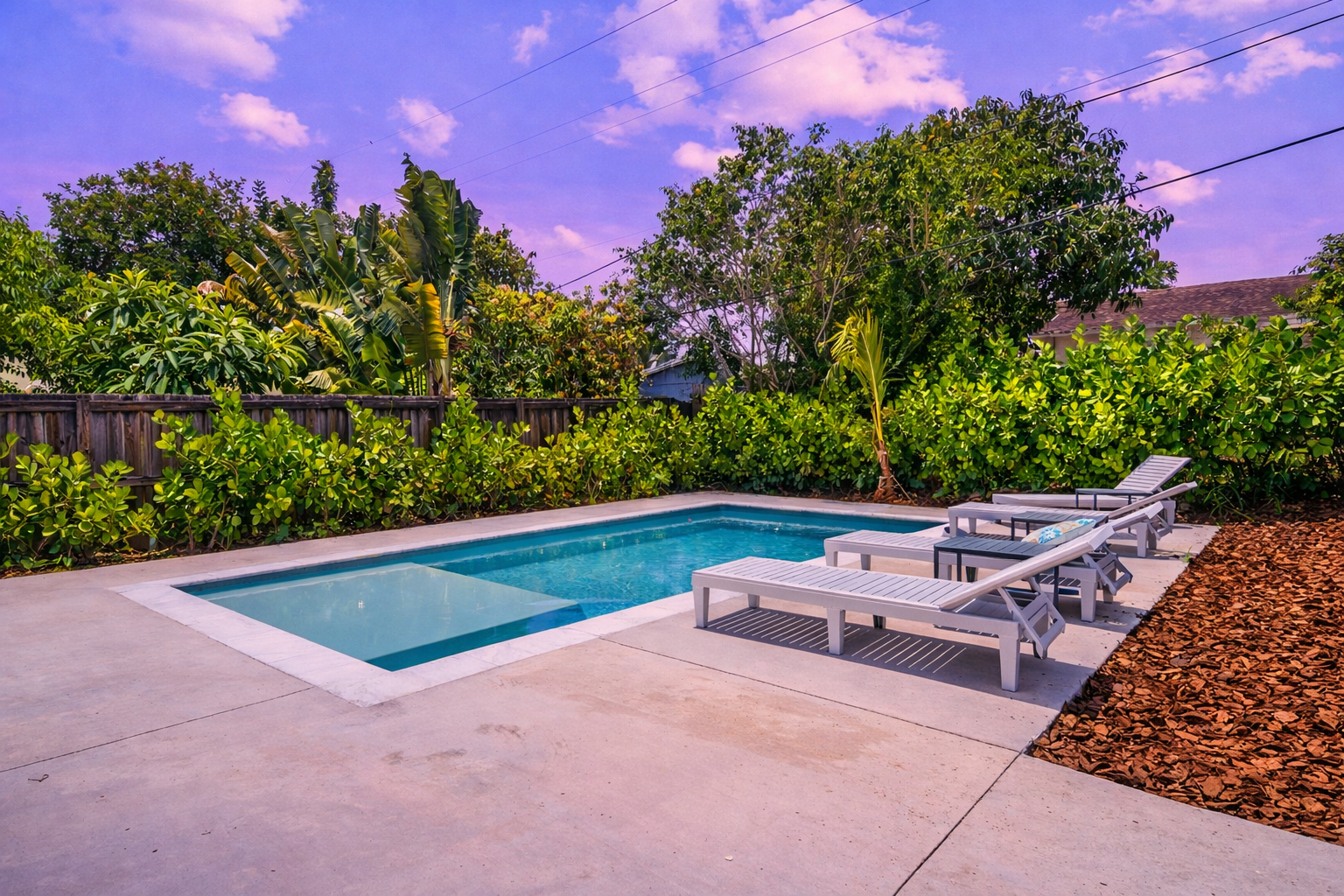 Charming Pool, Near DT + Beach Adventures — West Palm Beach, FL — vacation rental