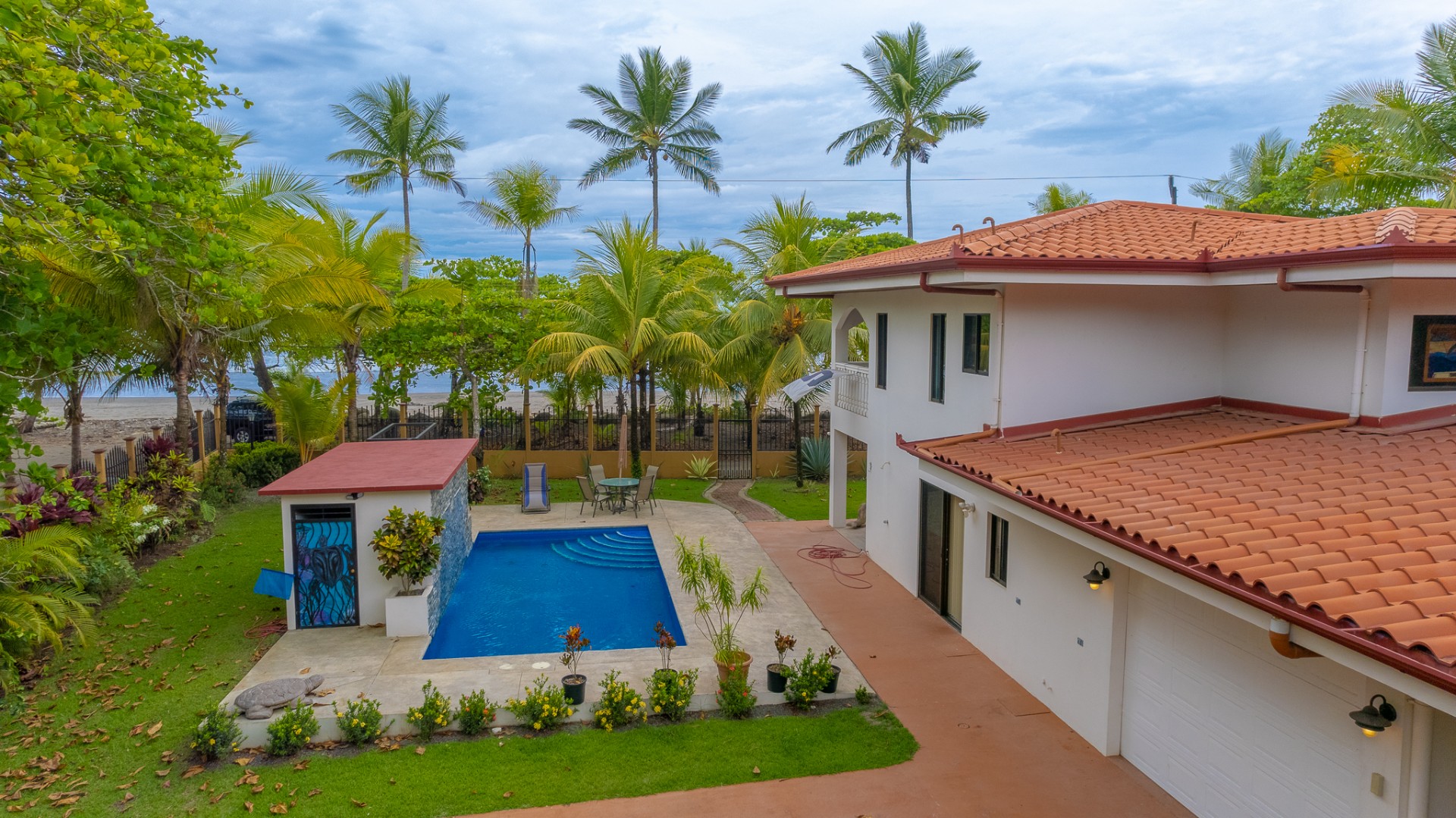 Villa Blanca by Vacation Pura Vida
