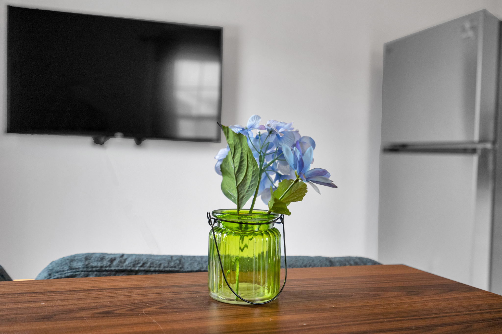 Thoughtful local touches—Book NOLA vibes included.