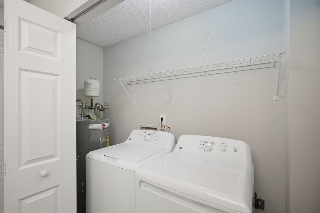 Crest at East Cobb 1828K · Unit 2/2