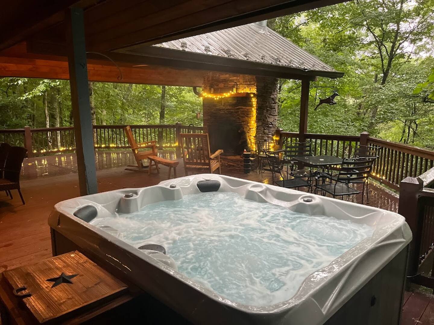 Best deck in the Blue Ridge ,W/ Hot Tub and Golf — Mars Hill, NC — vacation rental
