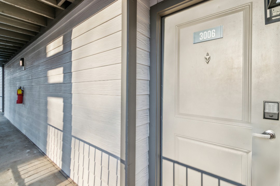 Vinings · Unit 3006 1/1