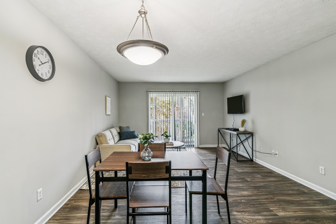 Vinings · Unit 3203 1/1