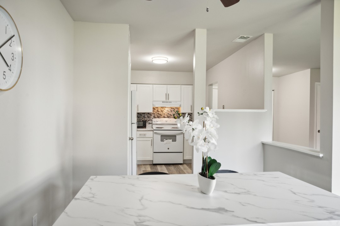 The Chateau, 316 Shipley Rd · Unit apt 415, 2bd/2bth