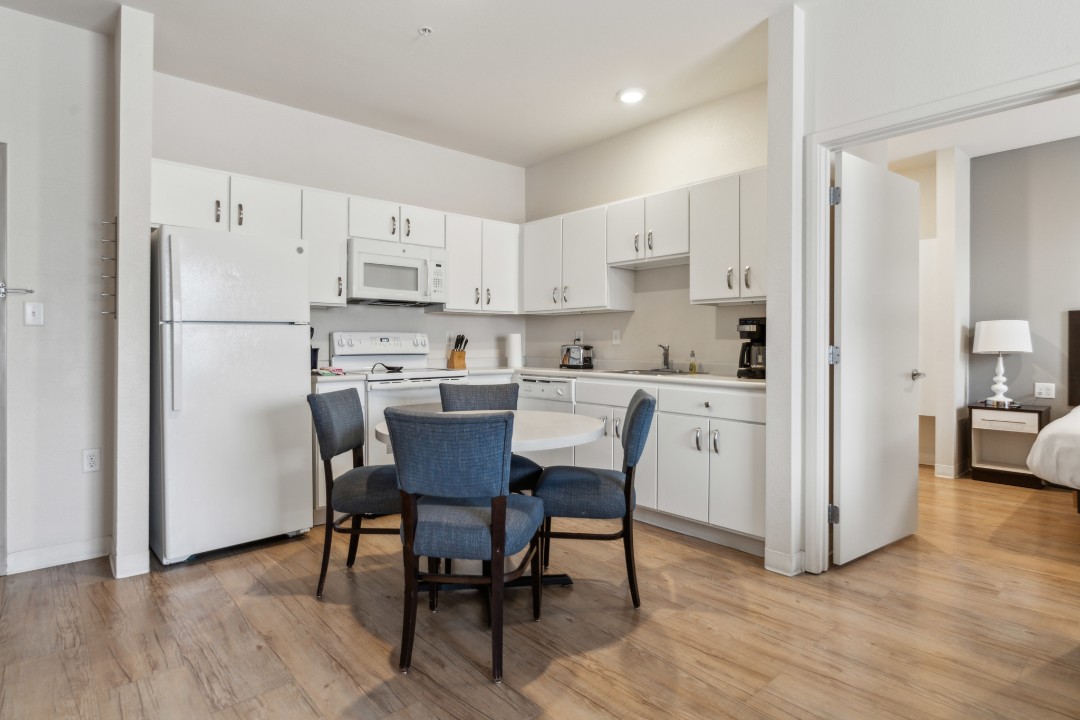 Simplicity At the Rim · Unit 1116  2/2