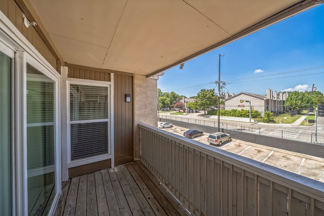 Vista Buena · Unit 3329 1/1