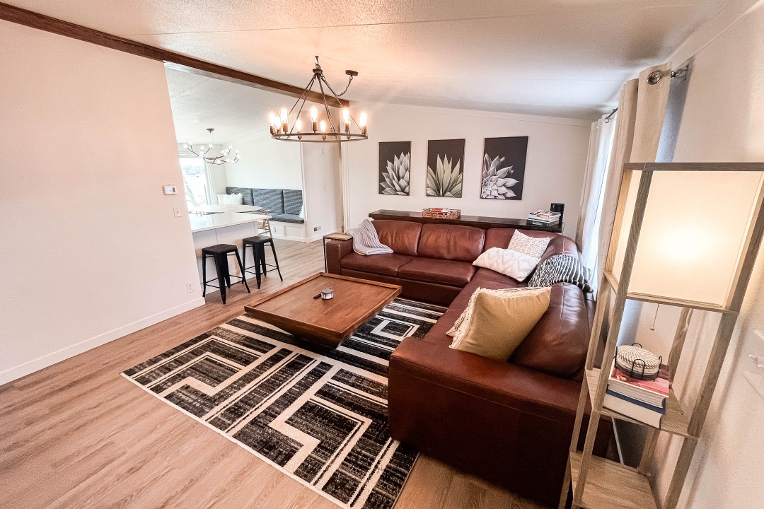 The Lookout at Lakewood, by M Host