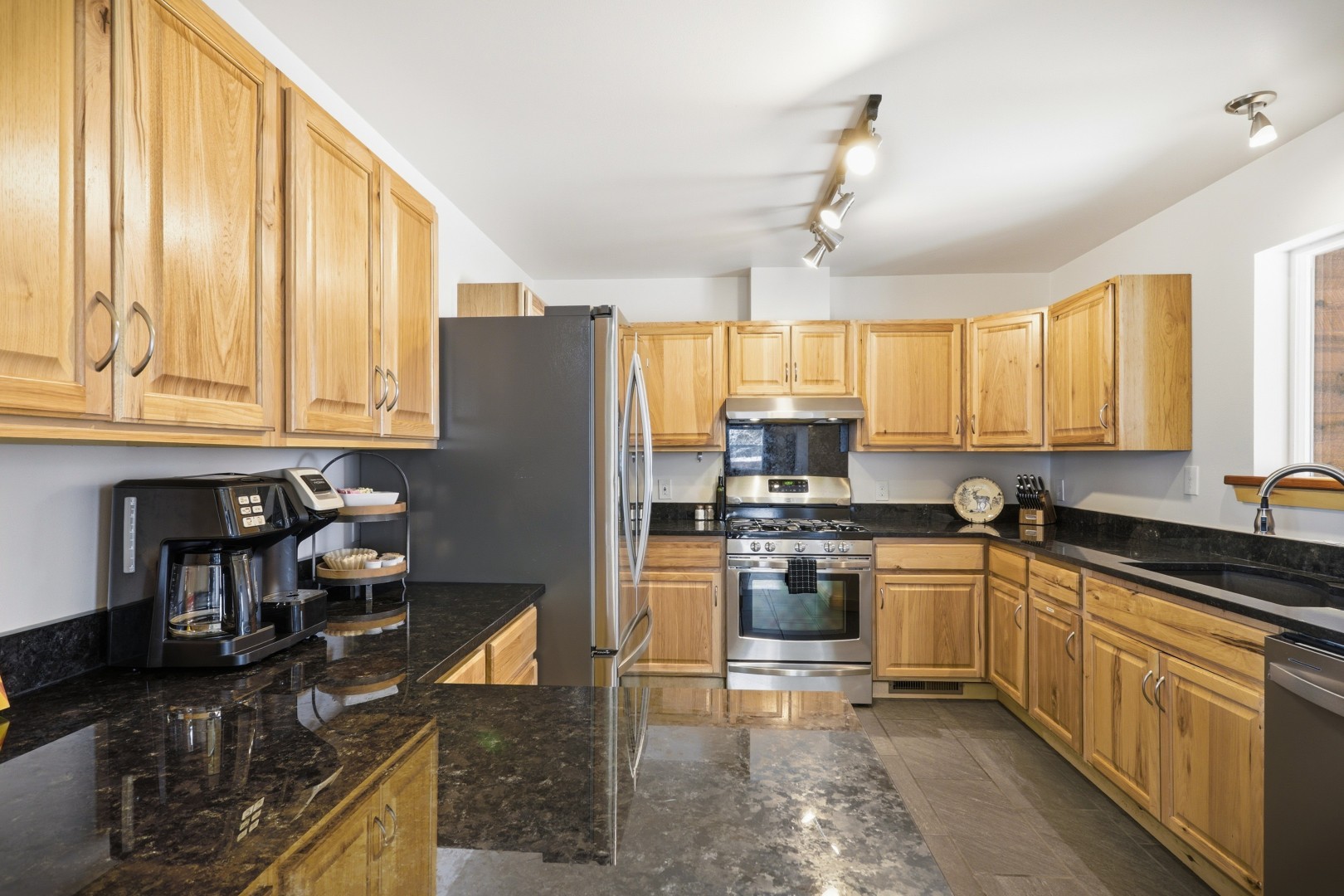 Mtn View | Pet-Friendly | Fenced Yard | A/C