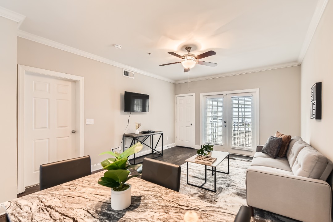 Crest at Midtown · Unit 4218 1/1