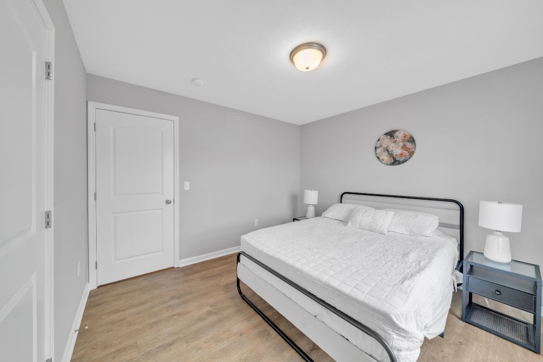 Stonecrest 623, · Unit 2/2