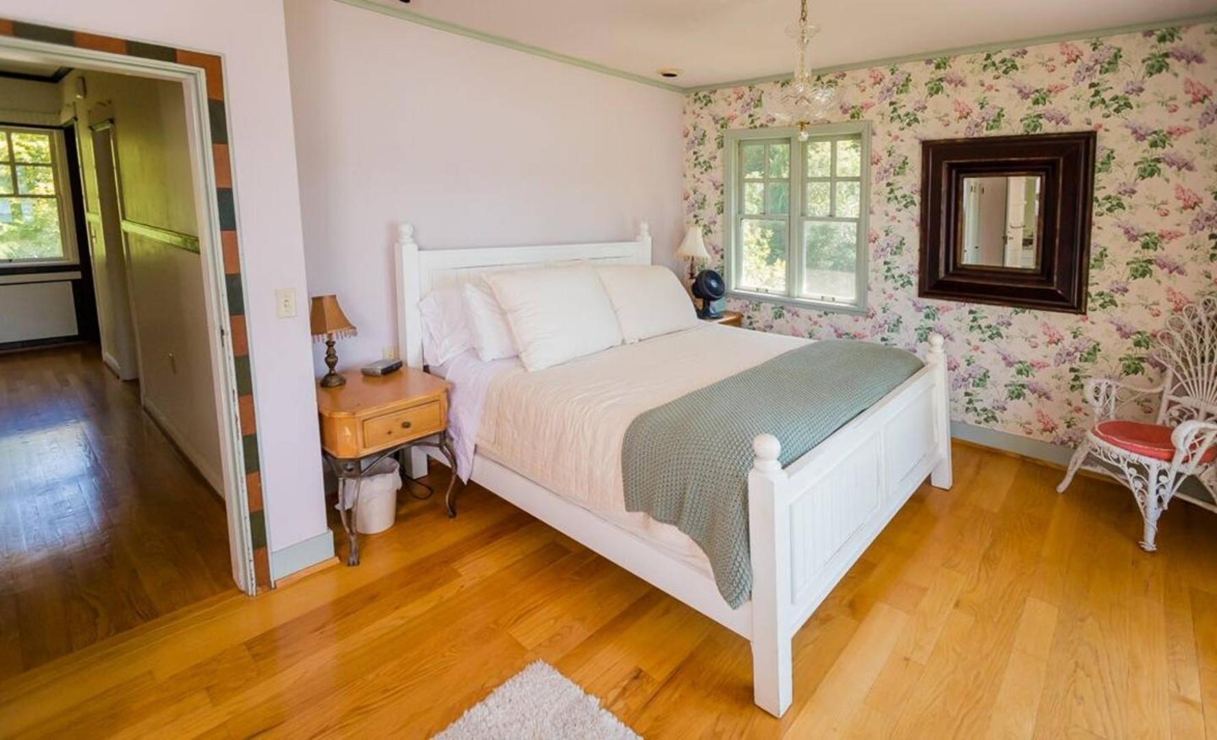 Wisteria Hollow Victorian — photo 26