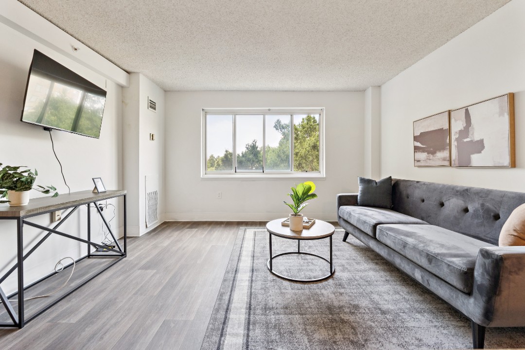 Legacy at Imperial Village · Unit 606 1/1
