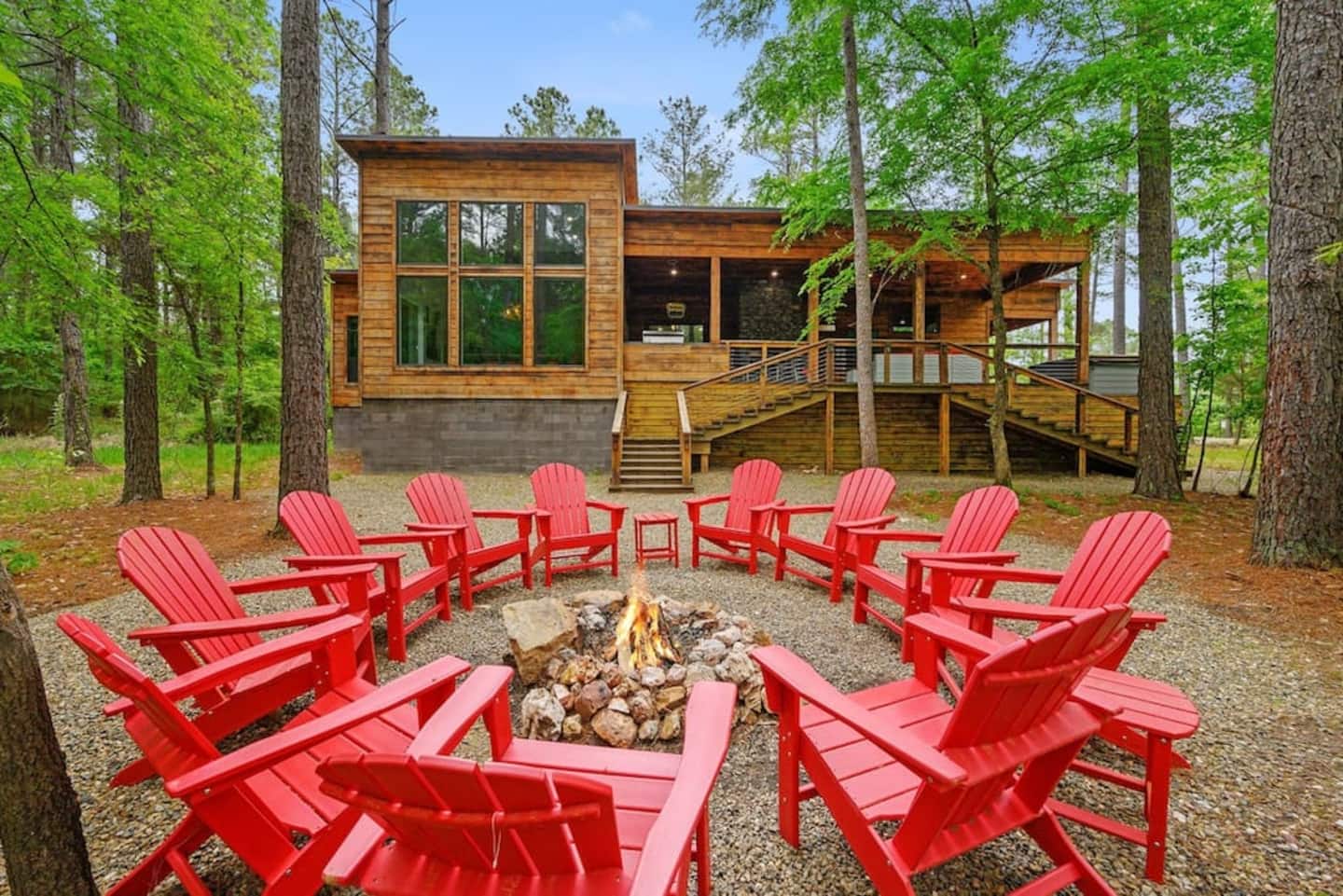 Charred Pines — Broken Bow, OK — vacation rental