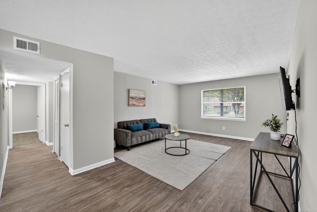 Arbor Gardens · Unit 8B