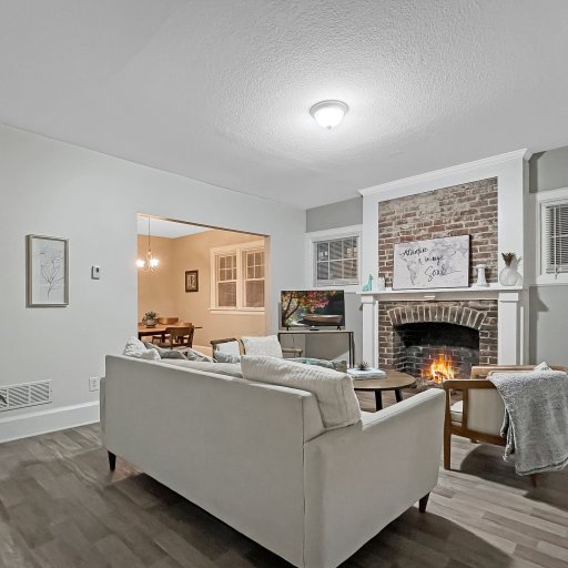 Cozy Family room - yes please