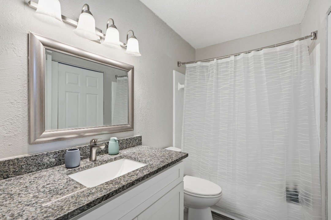 Crest at East Cobb 1828 G · Unit 2/2