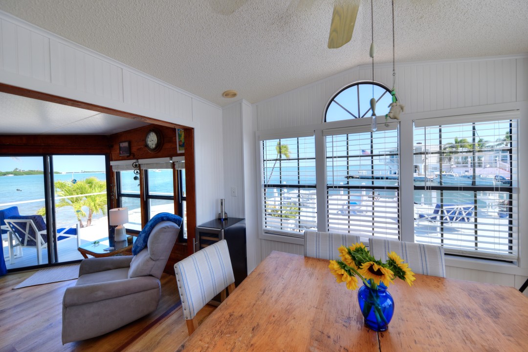 Windy Point Oceanfront in Geiger Key — Windy Point Oceanfront in Geiger Key