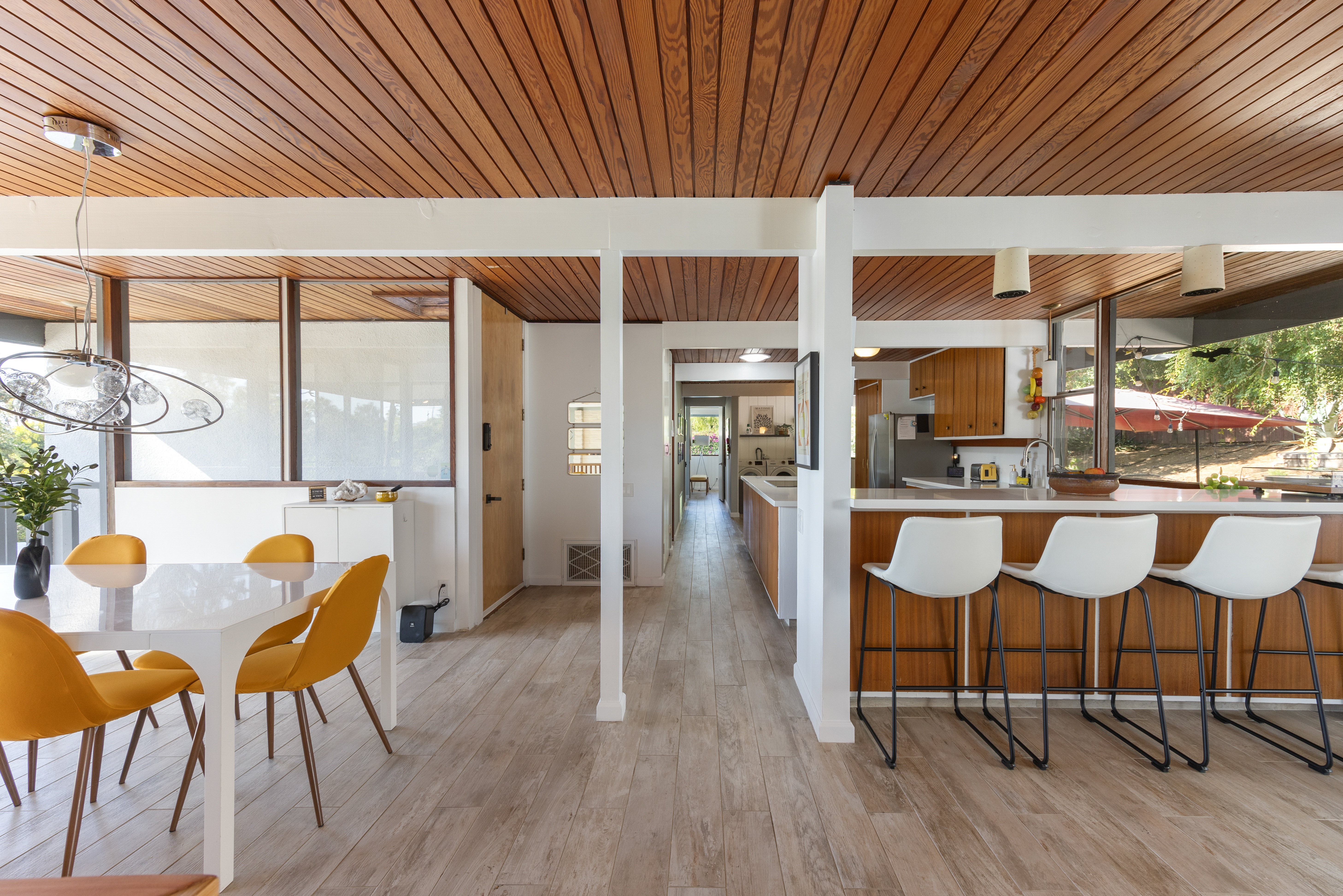 Mid-Century Masterpiece with Pool , Spa & Tesla photo 3