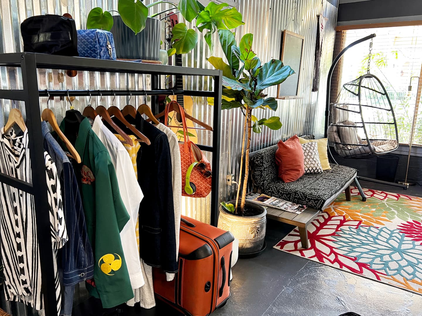 Thoughtfully curated touches meet modern comfort - unpack, unwind, and feel at home.