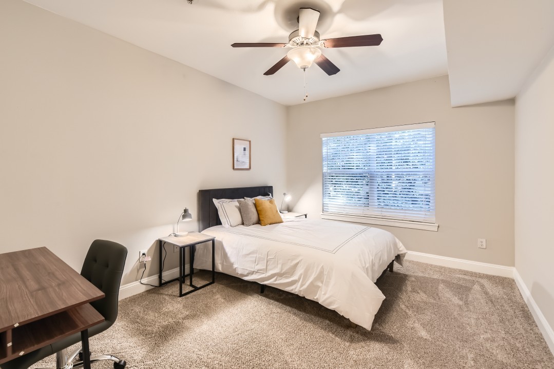 Crest at Midtown · Unit 4209 1/1