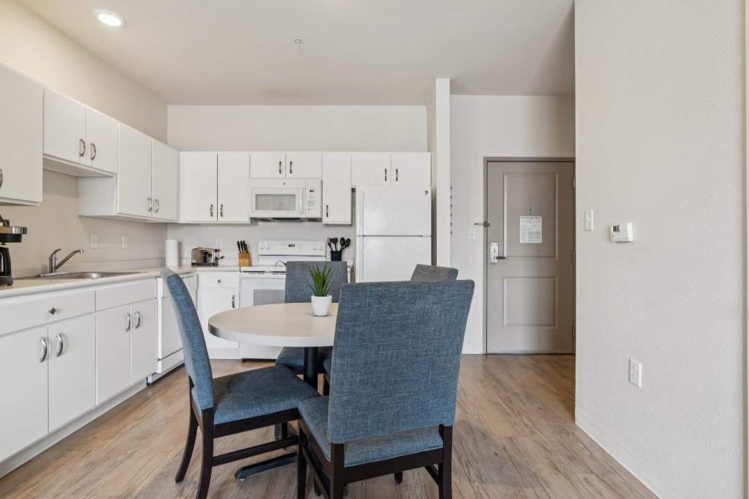 Simplicity At the Rim · Unit 1104  2/2