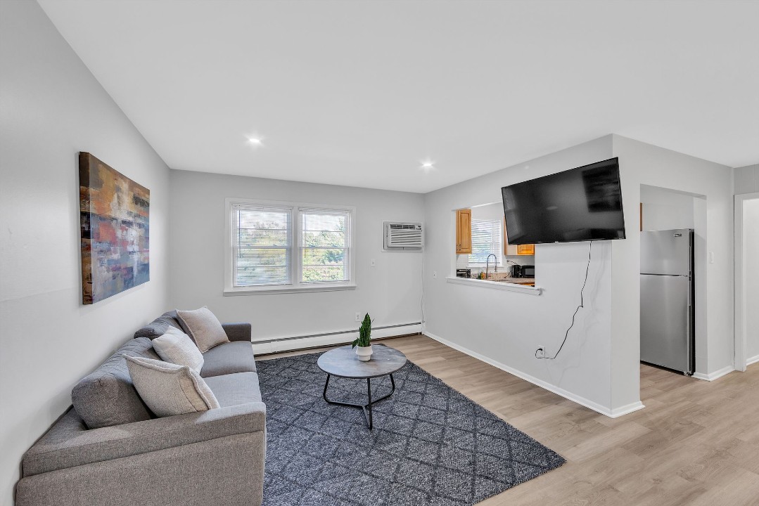 Pinebrook 817 Wharton Drive, 1br