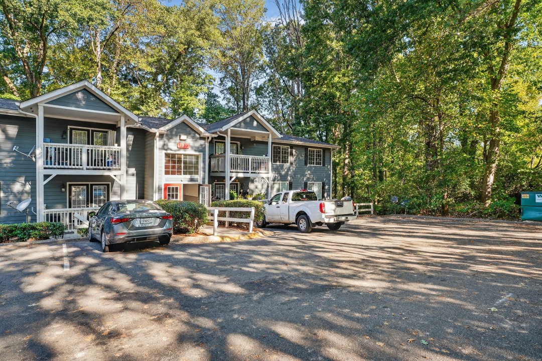 Crest at East Cobb 1830H · Unit 2/2