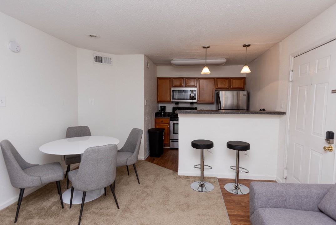 Wyndham 915 Cameo Dr, 1br