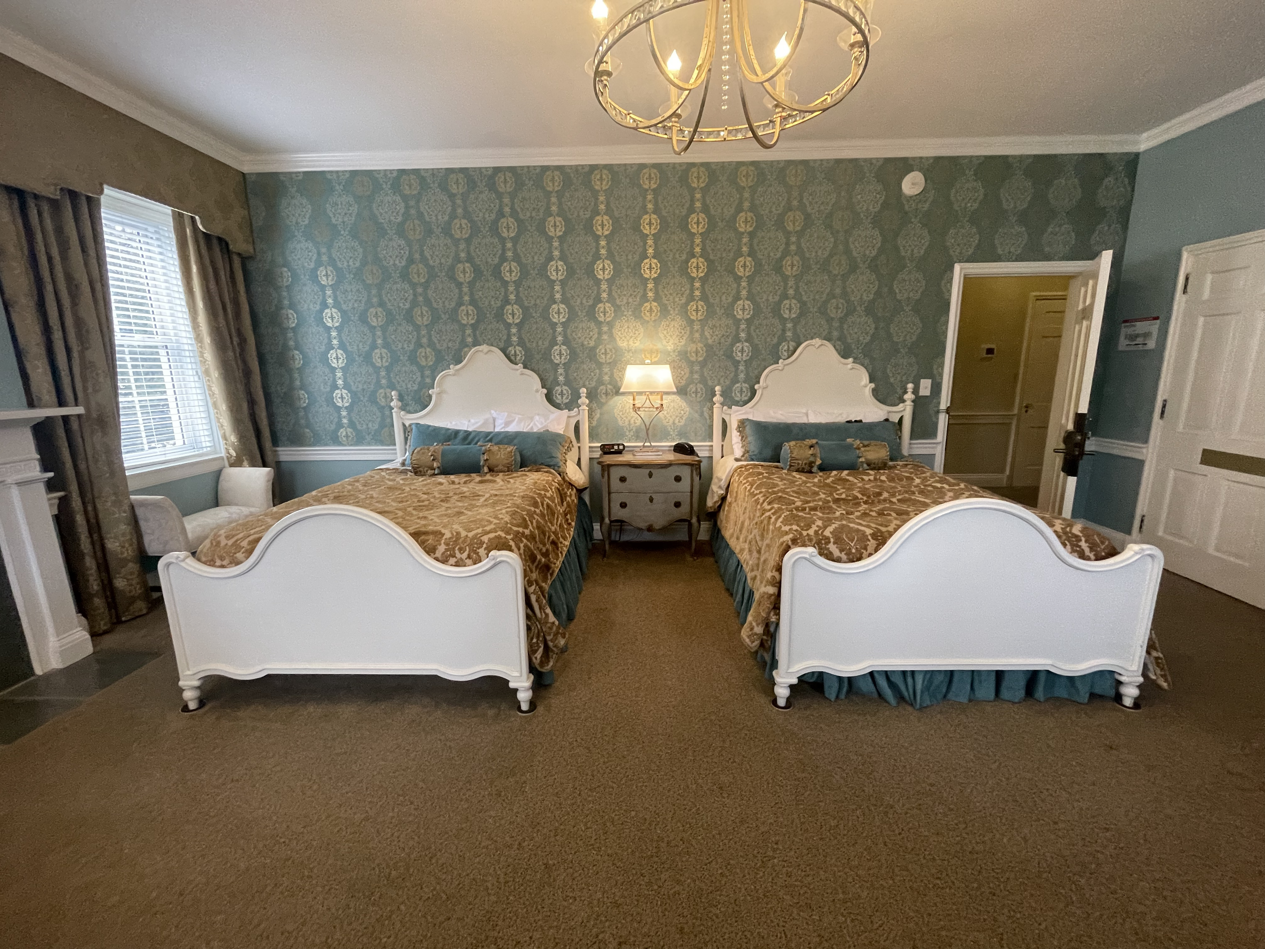 Reynolds Room 2 double - Non- Smoking- No Pet in Clemmons, NC