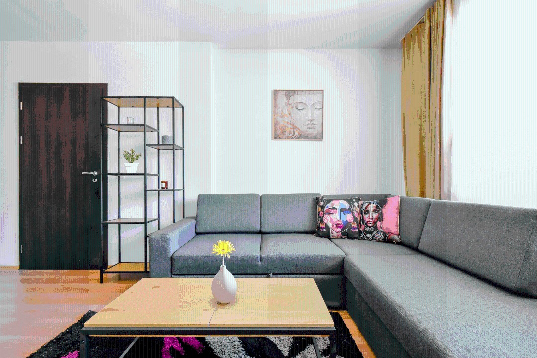 Property thumbnail 1