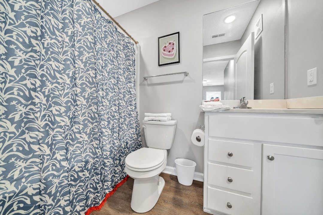 Stonecrest 722, · Unit 2/2