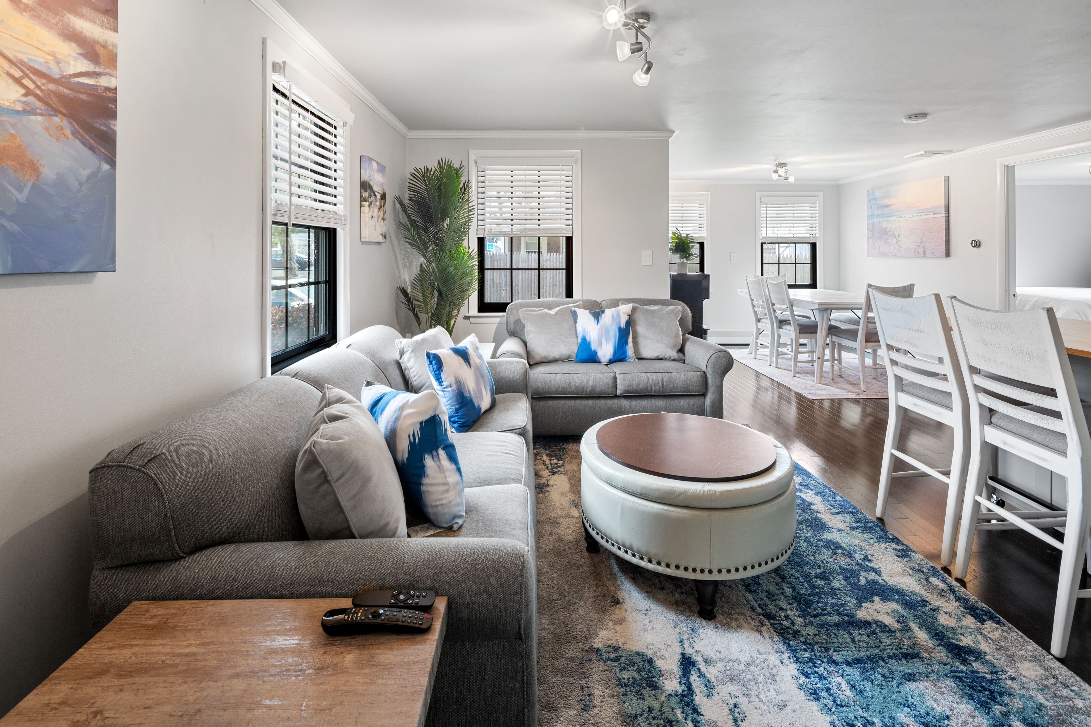 Cape Cod Beach Cottage - Unit A - Photo 10 of 34