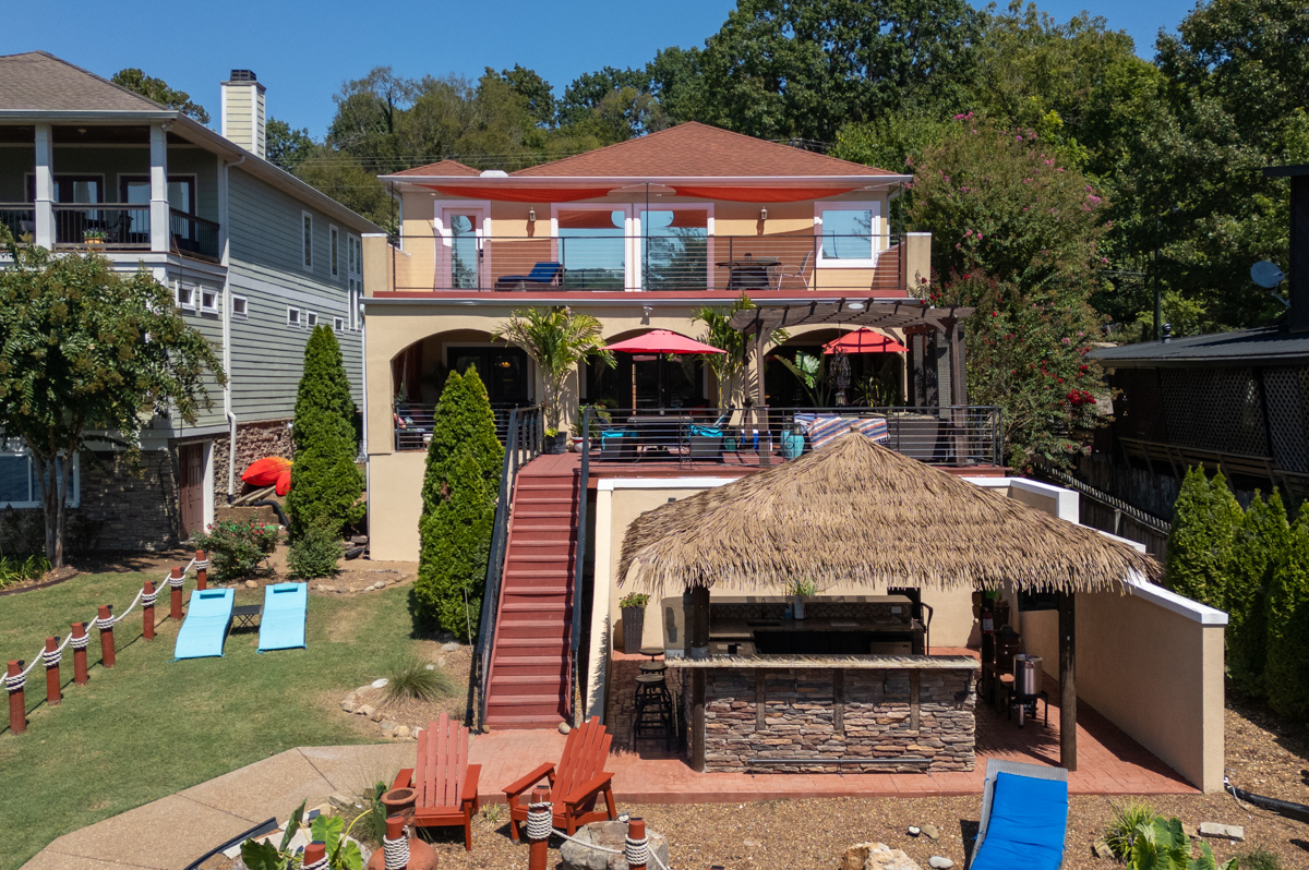 Mediterranean Lake Front Home  photo 4