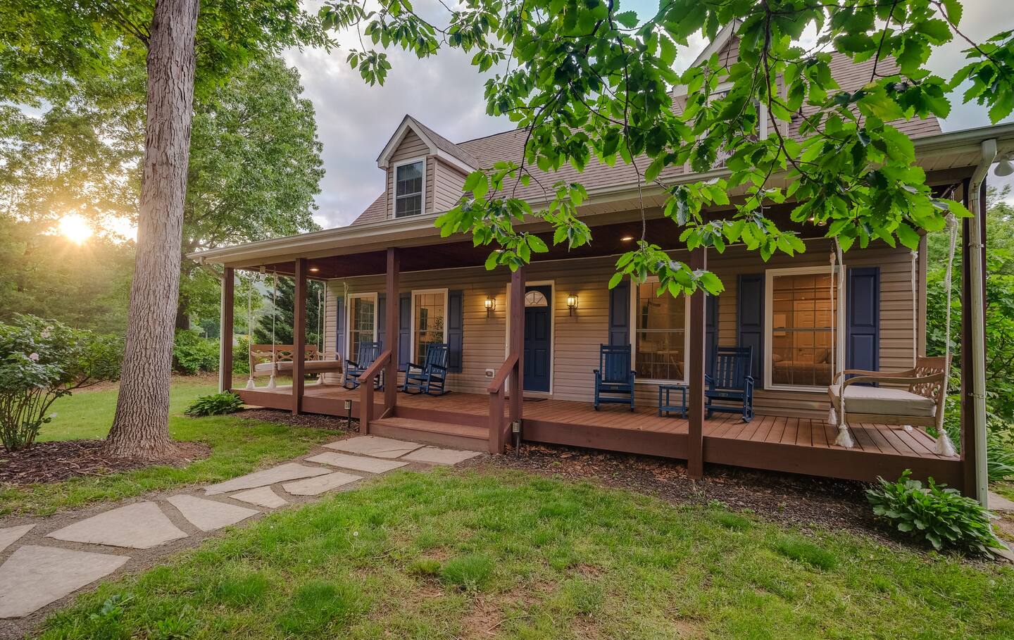 Blue Ridge Beau, Lost In The View — Afton, VA — vacation rental