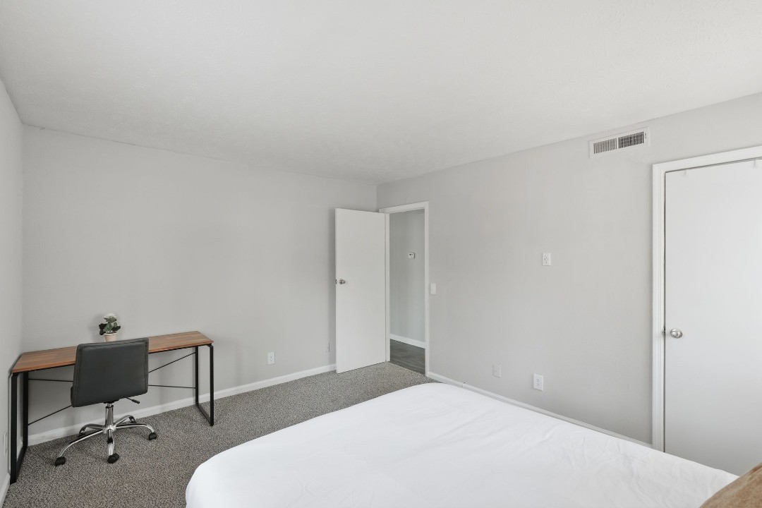 Tucker Square 1/1 · Unit 1314G