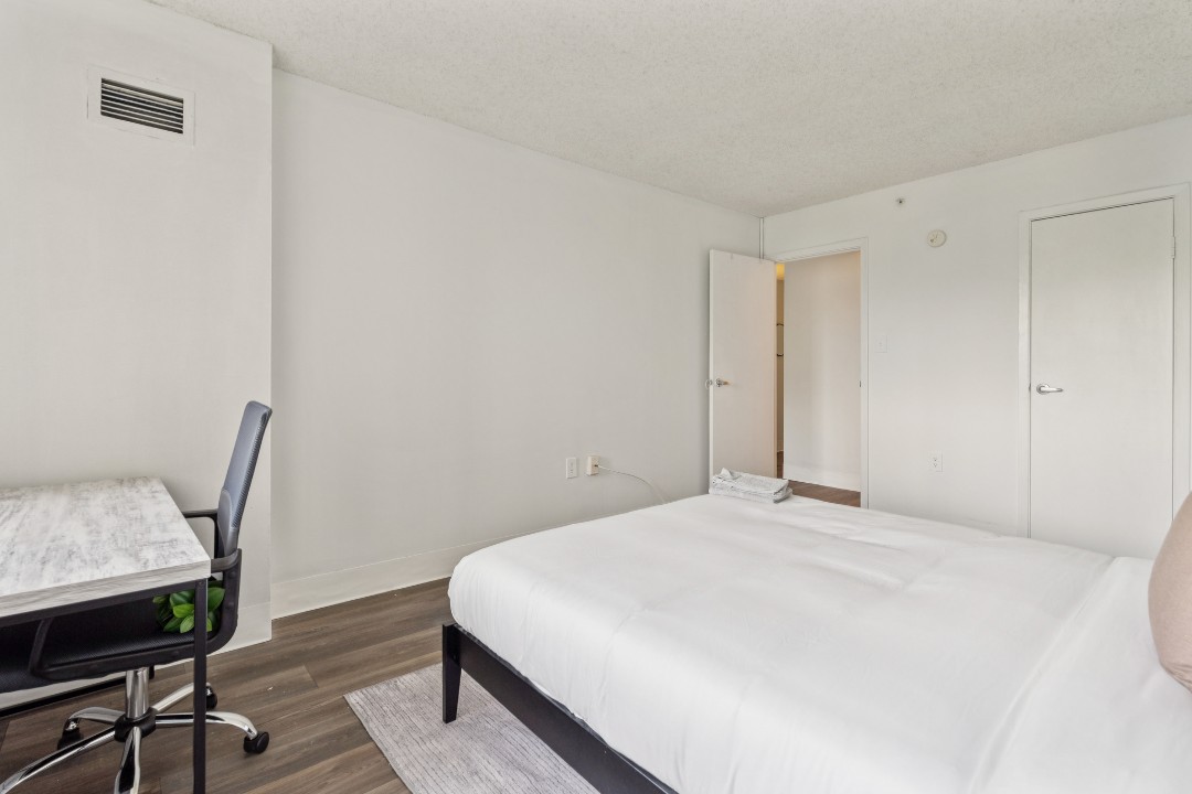 Legacy at Imperial Village · Unit 606 1/1