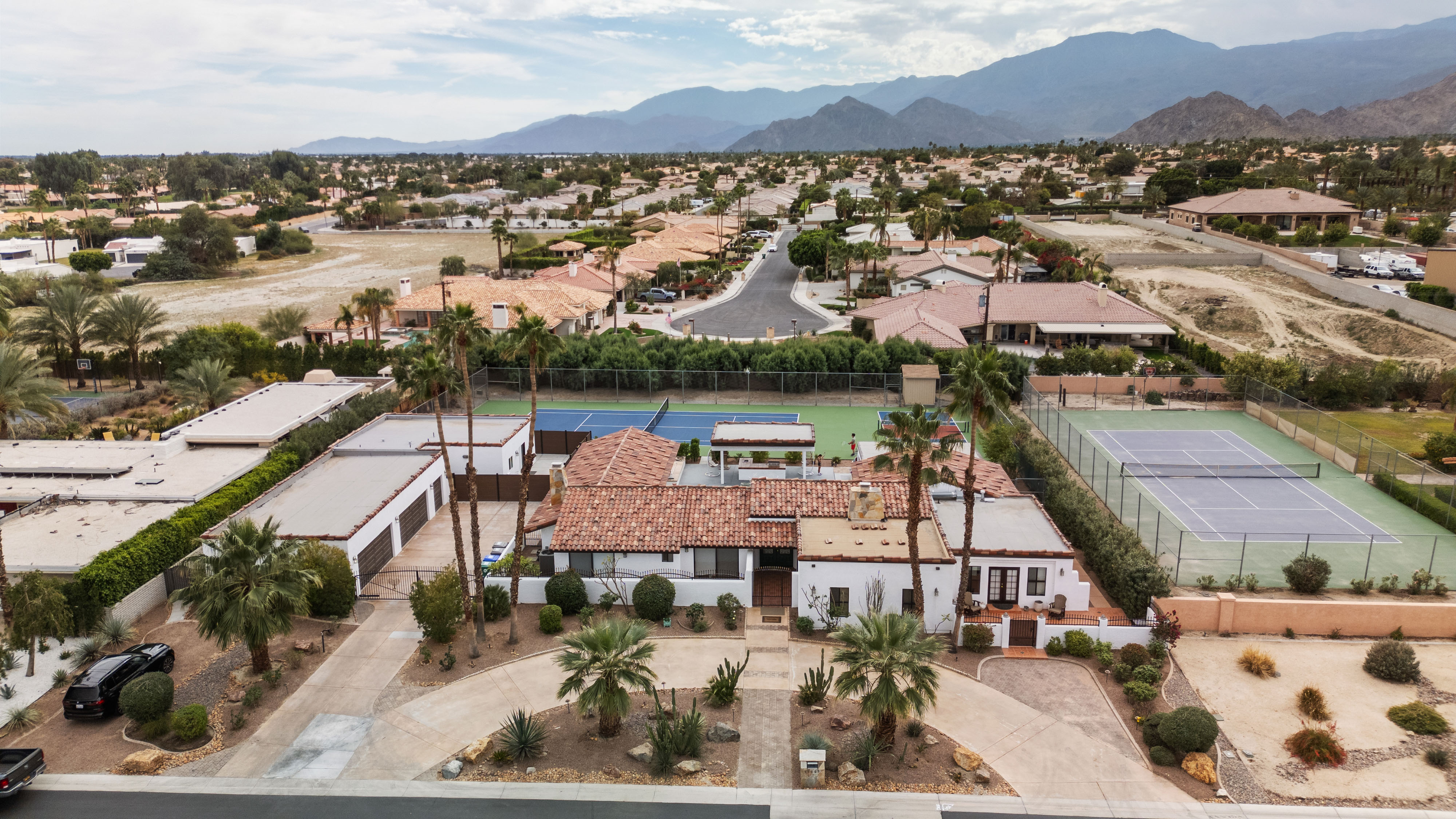 Starlight Tennis & Pickleball Estate